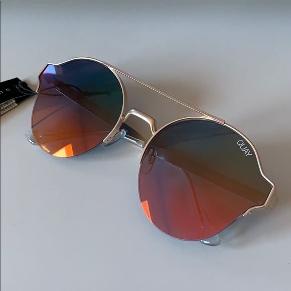 Quay Australia Roadie sunglasses